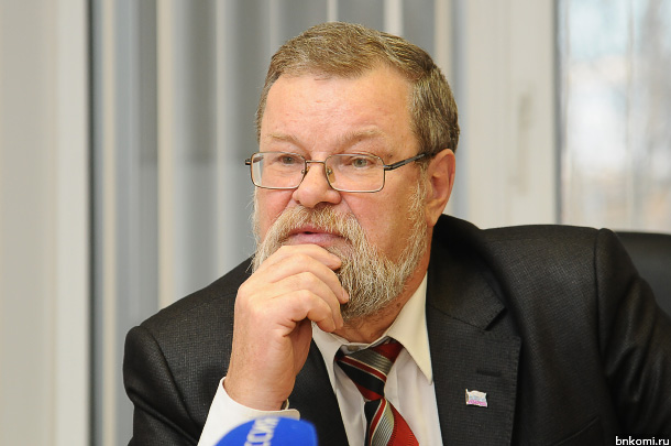 KIR_5242.jpg KIR_5242.jpg