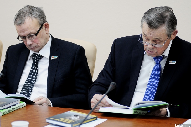 RET_8037.jpg RET_8037.jpg