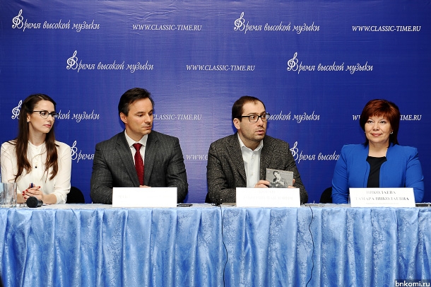 RET_1173.jpg RET_1173.jpg