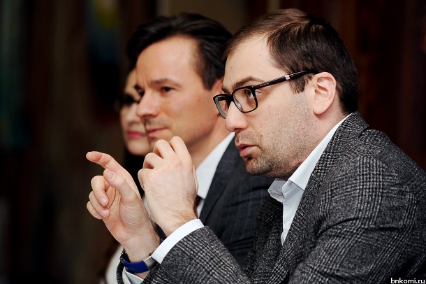 RET_1215.jpg RET_1215.jpg