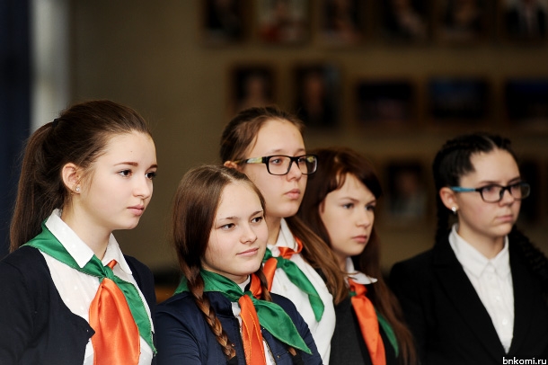 RET_1219.jpg RET_1219.jpg