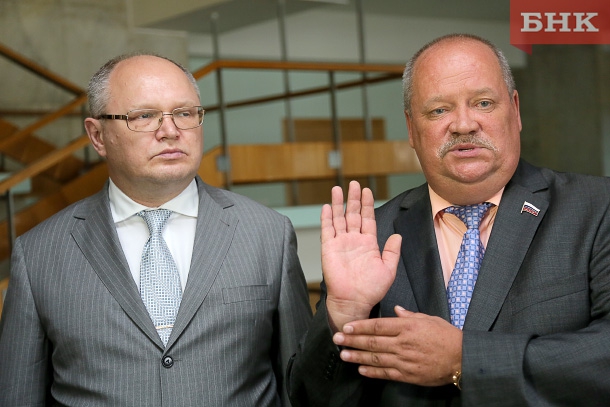 ANT_7928.jpg ANT_7928.jpg