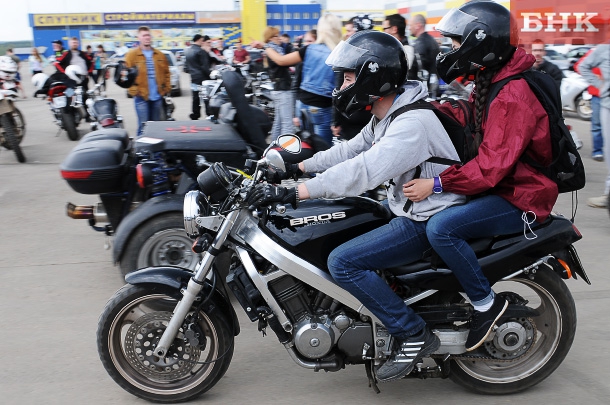 RET_9977.jpg RET_9977.jpg