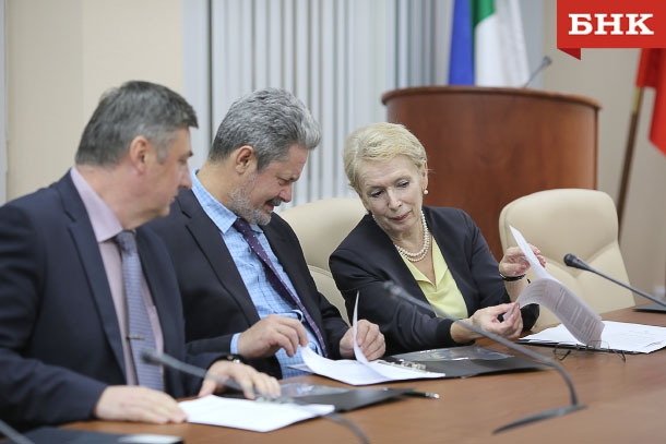 ANT_1743.jpg ANT_1743.jpg