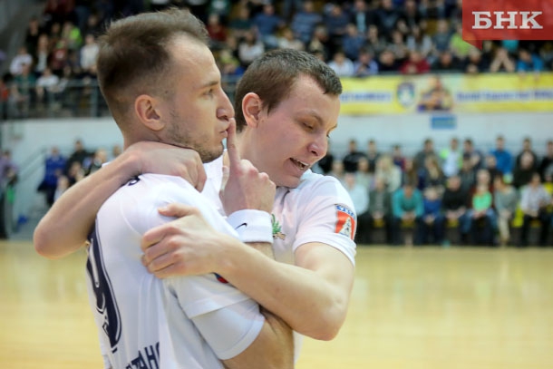 ANT_4438.jpg ANT_4438.jpg