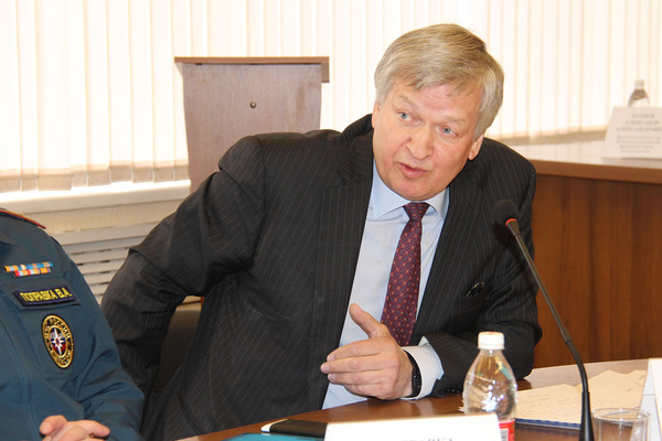 Gerasimov_1040.jpg Gerasimov_1040.jpg