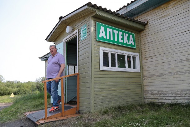 Сергей Гапликов посетил проблемные объекты Ижмы