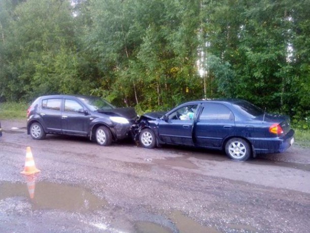 Двухлетний мальчик погиб в автоаварии под Сыктывкаром