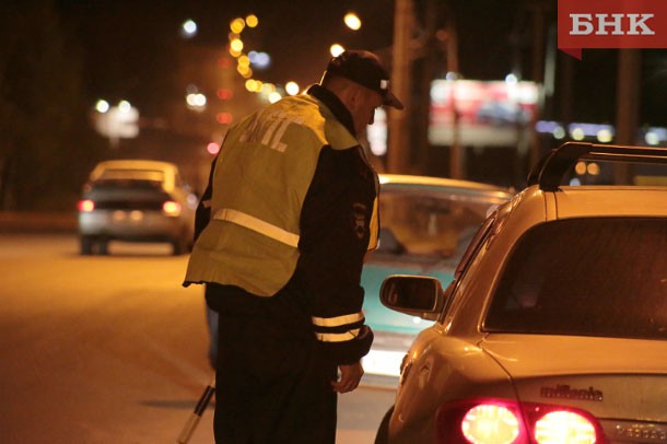 Автоинспекторы Сыктывкара за два часа выявили «полный букет» нарушений