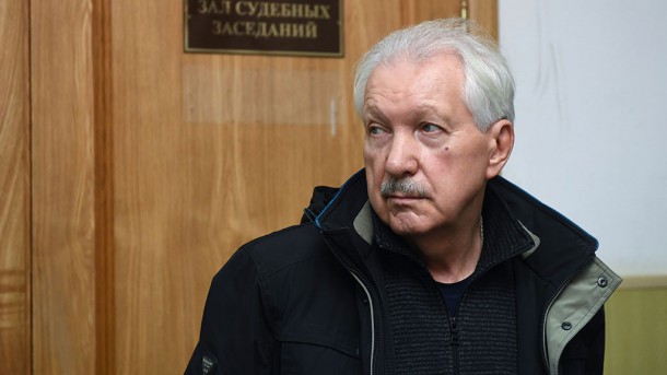 Экс-главу Коми Владимира Торлопова оставили под домашним арестом