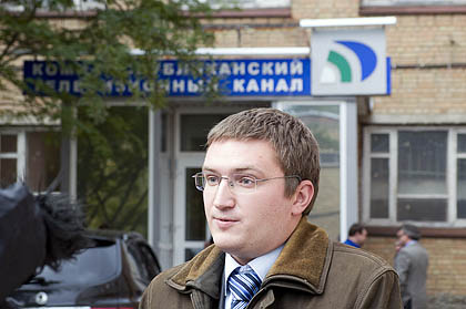 2.jpg 2.jpg