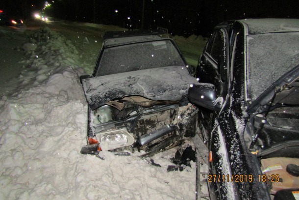 В Сосногорске водитель ВАЗа пострадал после столкновения с иномаркой