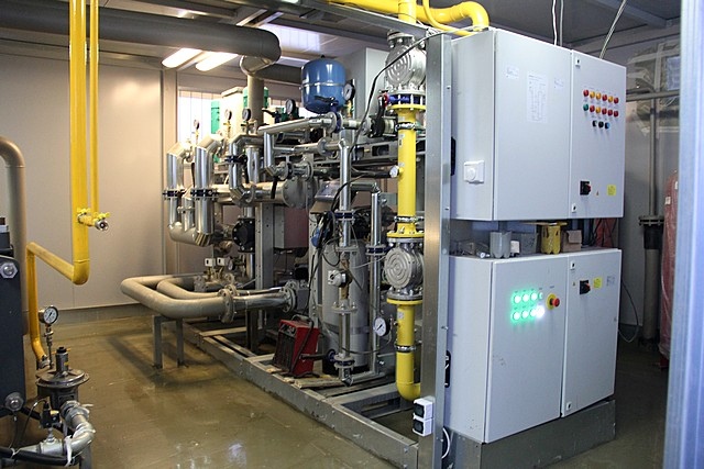 Ss5xFiYZPZk.jpg Ss5xFiYZPZk.jpg