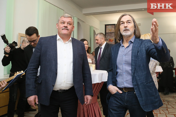 BOB_1704.jpg BOB_1704.jpg