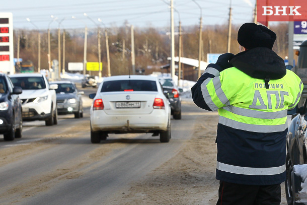 
Автобус из Усть-Кулома избежал проверки благодаря подмене