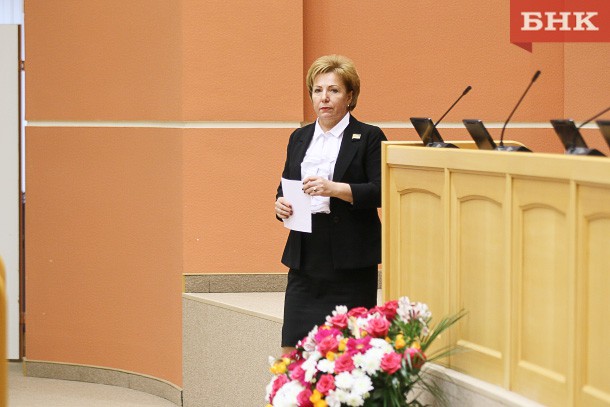 Госсовет Коми начал отмечать 25-летие парламентаризма 