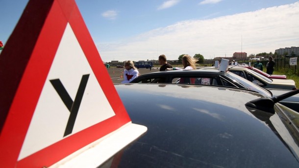 Доступное обучение в «Автошкола ЕС в Москве»