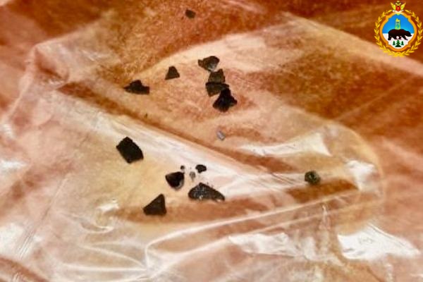В ухтинскую колонию принесли пакет с наркотиками