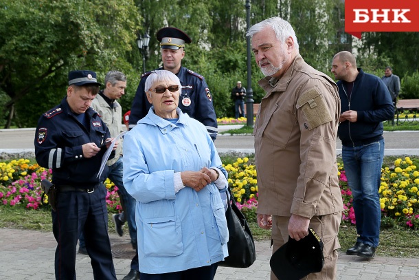 BOB_8507.jpg BOB_8507.jpg