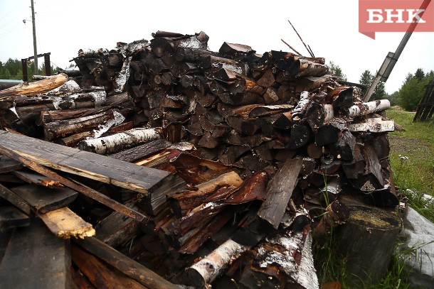 Сыктывкарка рассказала о бюрократии при оформлении справки для субсидии на дрова