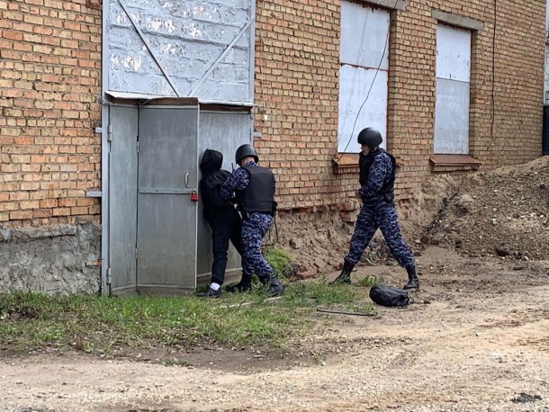 В Усть-Куломе задержали похитителя мобильных устройств