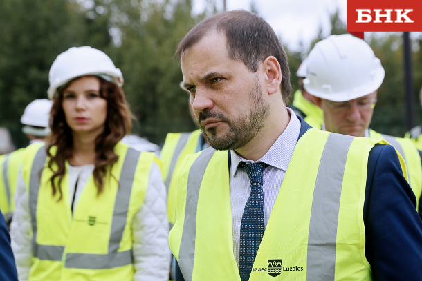 BOB_8282.jpg BOB_8282.jpg