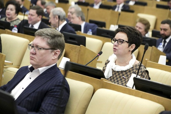 Андрей Исаев: «Защита минимального дохода граждан от списания в счет долгов может начать действовать с 2021 года»