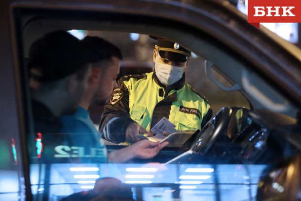 В Сыктывкаре и Ухте устроят массовые проверки водителей 