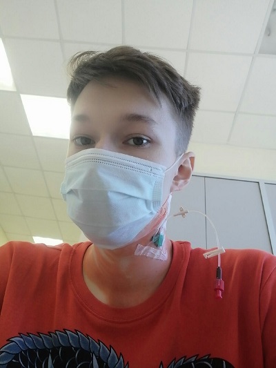 Жителей Коми просят помочь 19-летнему сыктывкарцу побороть онкологию