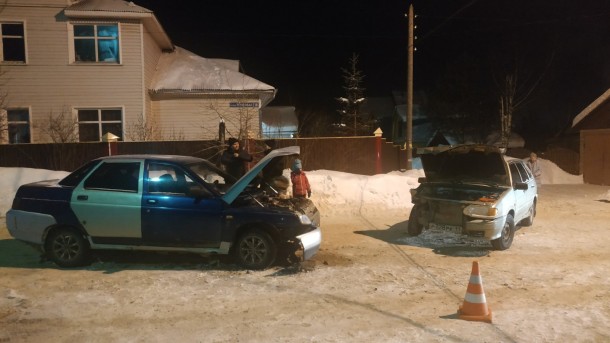 В Сыктывкаре три человека пострадали в ДТП