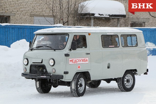 Прилузская ЦРБ получила новые автомобили