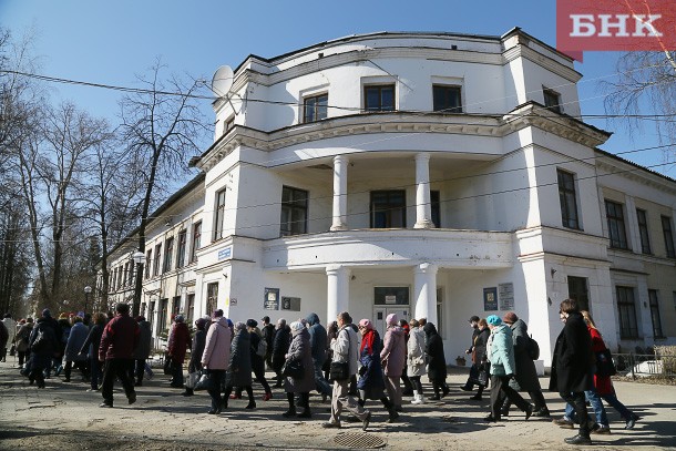 Сыктывкарцам напомнили об утраченных храмах и соборах города