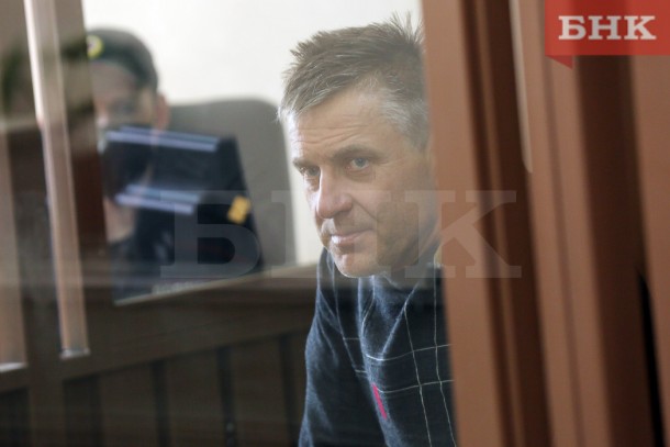 Обвиняемый в убийстве жены Сергей Карандашев арестован на два месяца