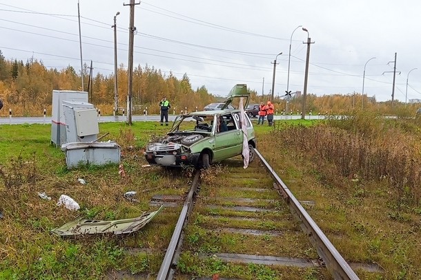 В Печоре водитель ВАЗа лишился части уха во время ДТП