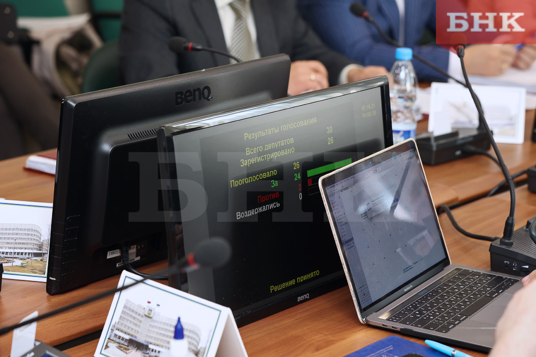 BOB_1974.jpg BOB_1974.jpg