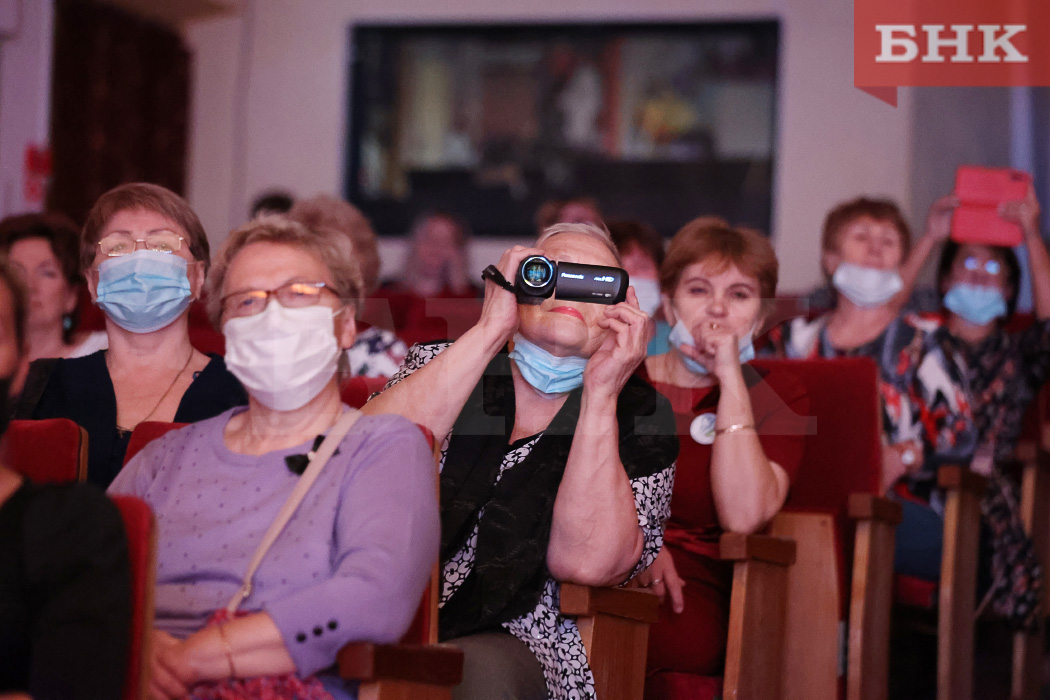 BOB_3274.jpg BOB_3274.jpg