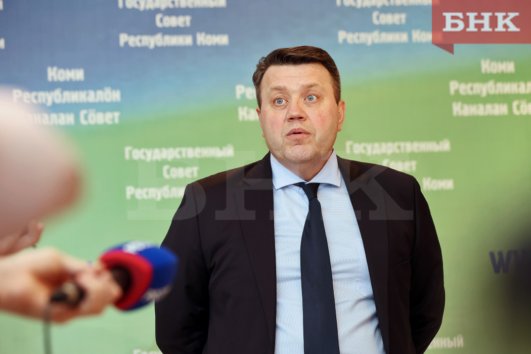 BOB-5445.jpg BOB-5445.jpg