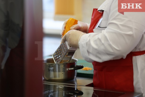 В Эжвинской больнице пообещали улучшить систему питания