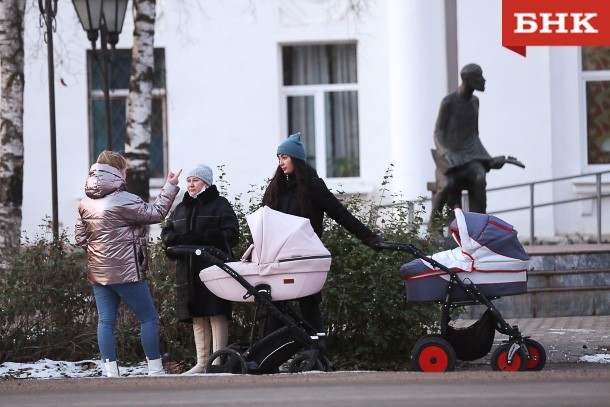 В Коми подсчитали средний возраст матерей при рождении детей