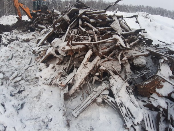 Под Корткеросом разбирают самую большую свалку района