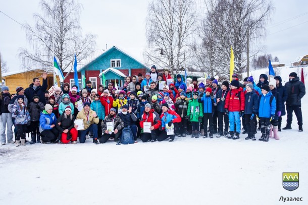 Более 100 участников вышли на старт республиканских лыжных гонок на призы компании «Лузалес»
