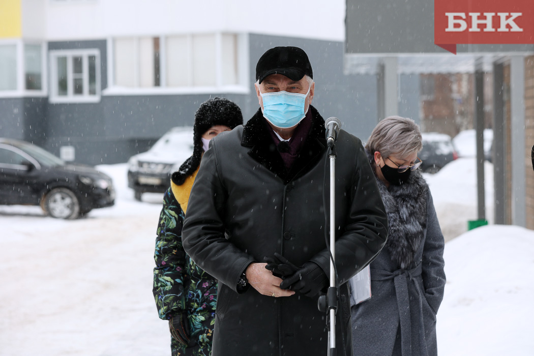 BOB_5309.jpg BOB_5309.jpg