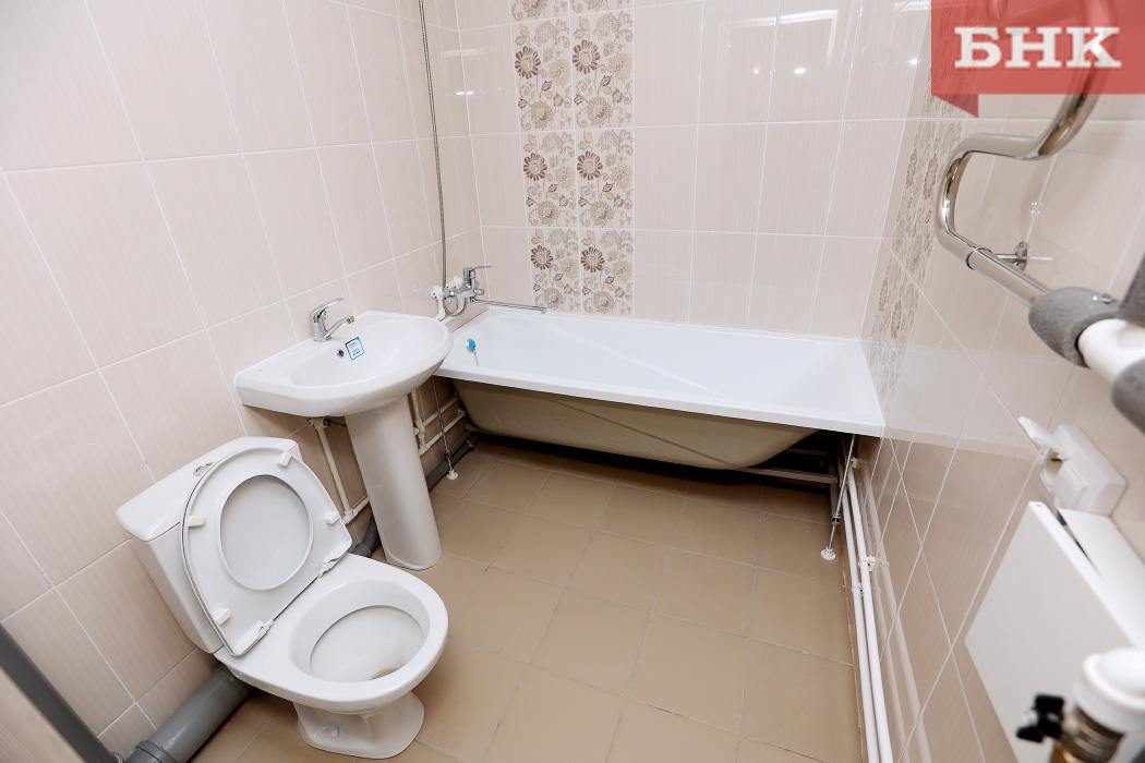 BOB_5437.jpg BOB_5437.jpg