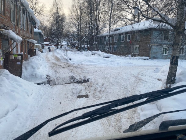 Погода снова мешает вывозу мусора в городах и районах Коми