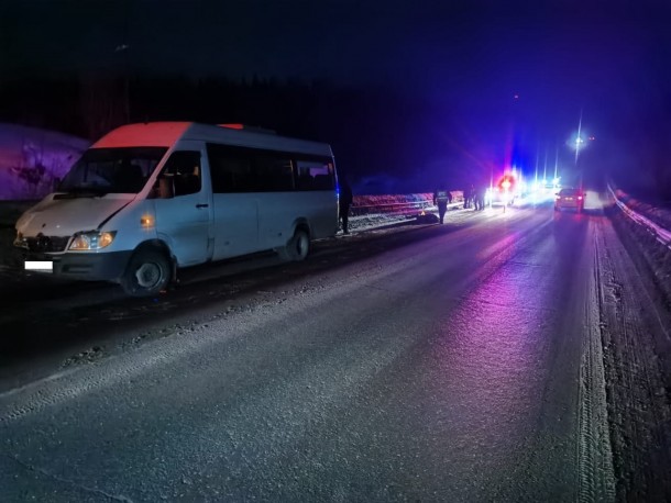 В Ухте автобус насмерть сбил мужчину