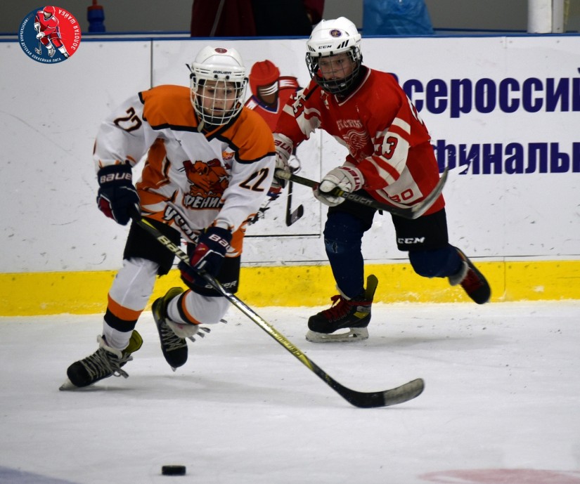 Усинские хоккеисты выступили в финале «Золотой шайбы»