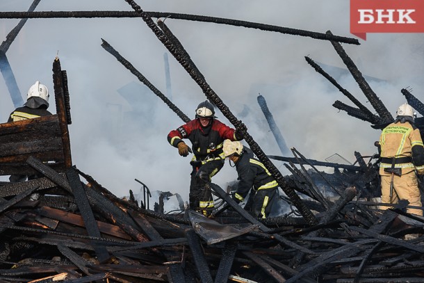Из-за детской шалости на пожарах в Коми горит жилой сектор