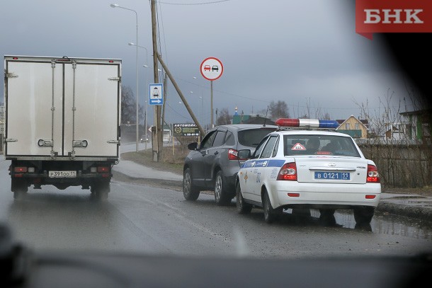 За опасное вождение предложили наказывать конфискацией автомобиля