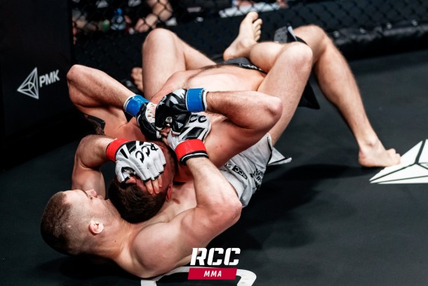 Бойцы из Коми с разным успехом выступили на Russian Cagefighting Championship 