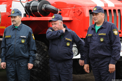 KAB_2329.jpg KAB_2329.jpg